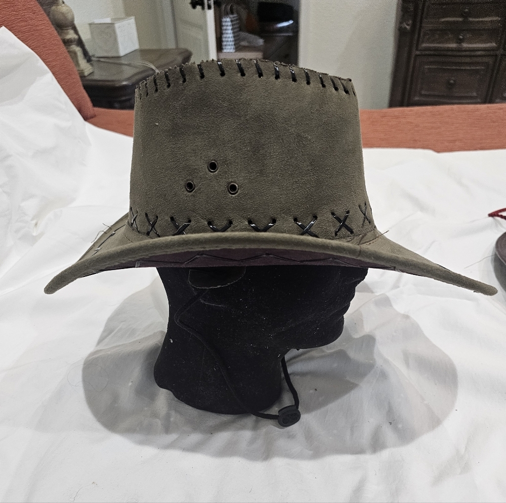 Men's Olive Green Hat with Stitching